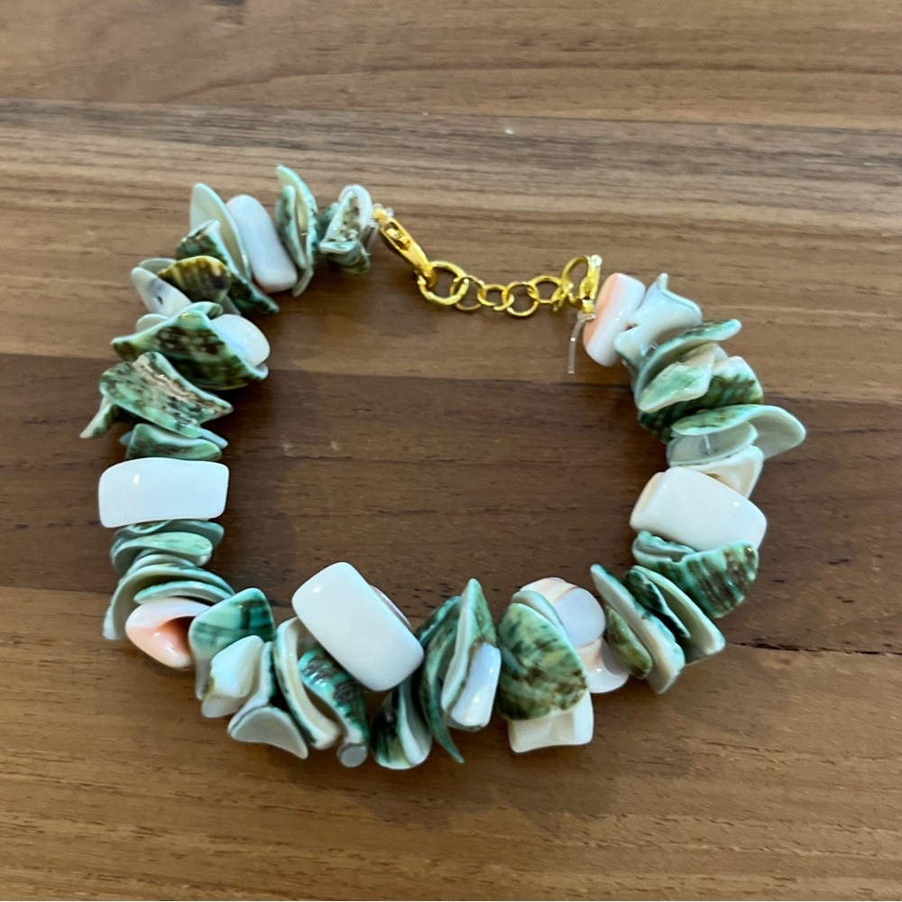 Natural shell mermaid core beach bracelet